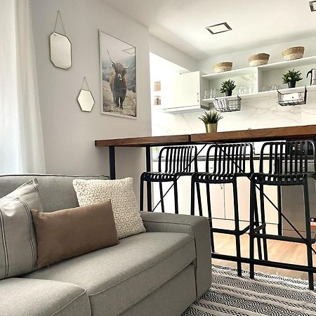 Moderno Apartamento Cerca Del Metro Bilbau Exterior foto