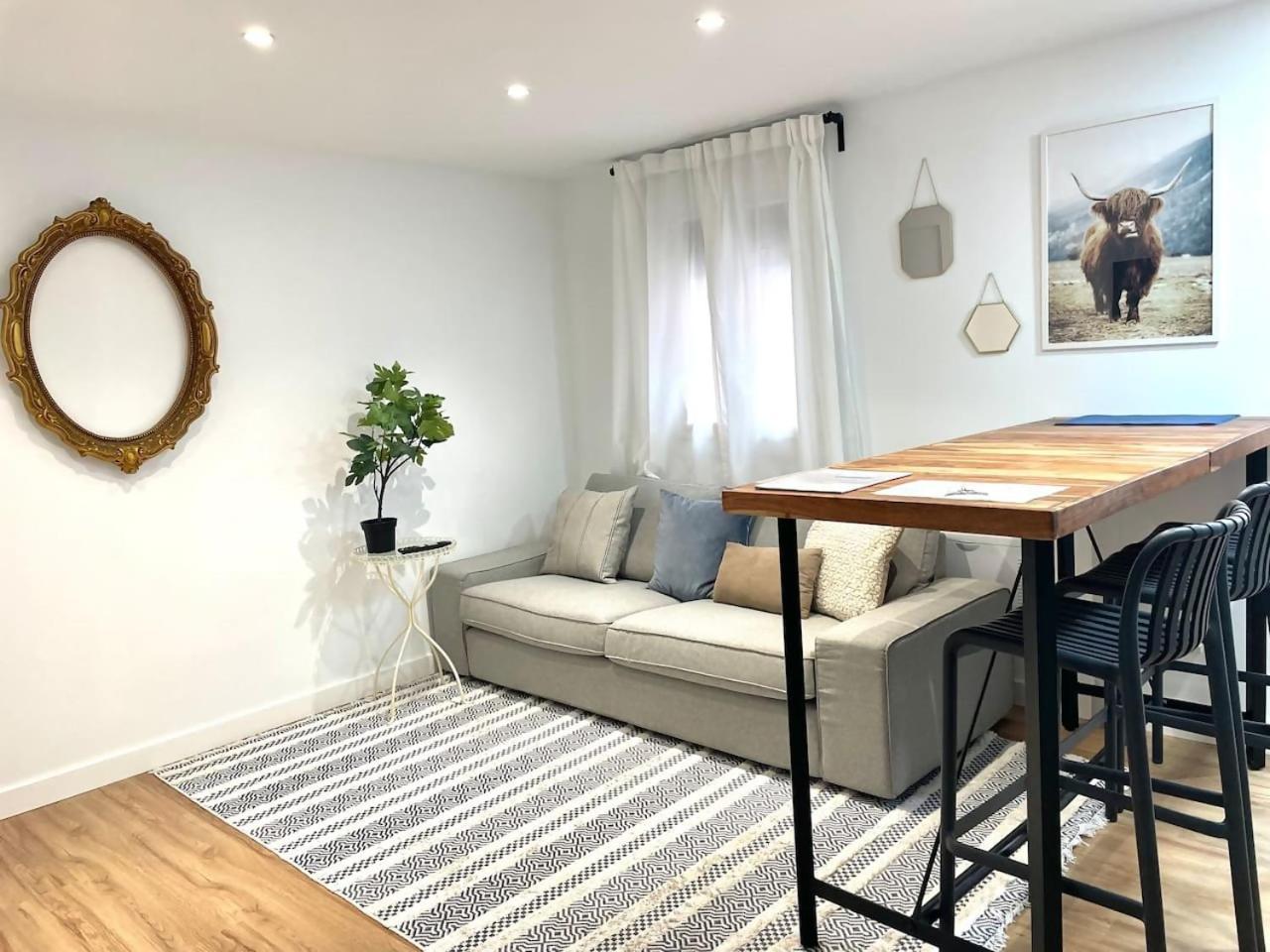 Moderno Apartamento Cerca Del Metro Bilbau Exterior foto
